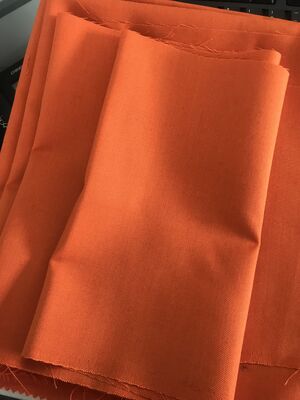 Kaplama Kumaş Aramid Kumaş Isı Direnci 260 derece Güçlü dayanıklı malzeme Güvenlik giyim ve endüstriyel için idealdir