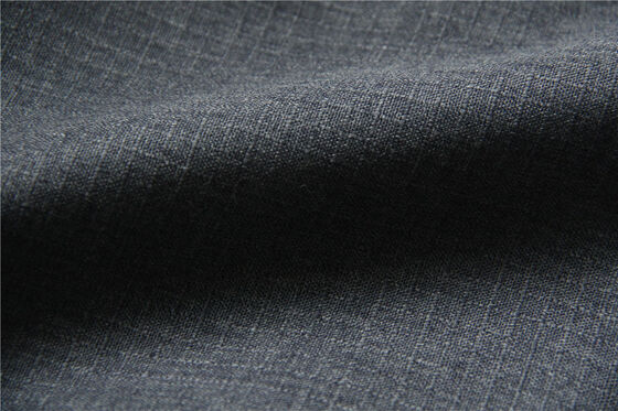 Aramid lifli, zorlu tekstil gereksinimlerini ve konfor standartlarını karşılamak üzere tasarlanmış pürüzsüz dokulu viskon kumaş